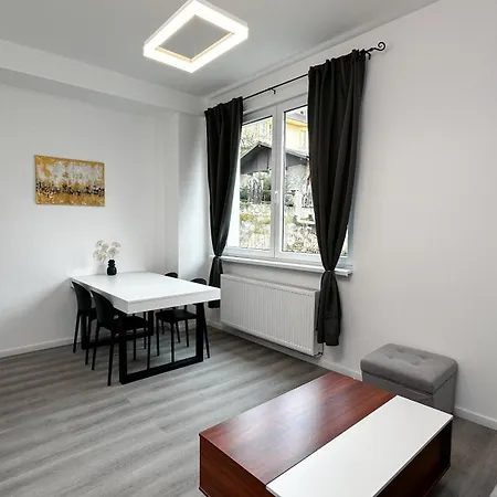 Leopold - Apartmanovy Dum Apart Otel Karlovy Vary