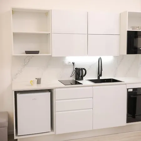 Apart Otel Leopold - Apartmanovy Dum *