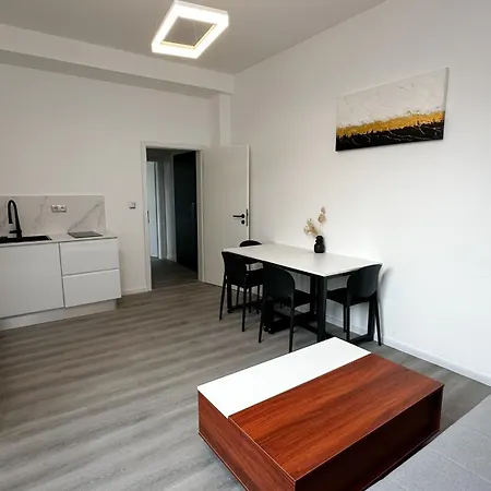 Leopold - Apartmanovy Dum Apart Otel Karlovy Vary