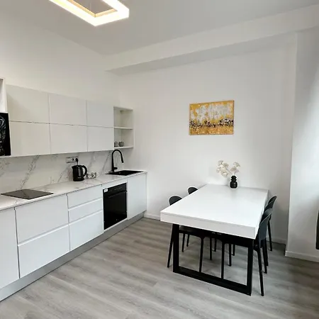 Apart Otel Leopold - Apartmanovy Dum Karlovy Vary